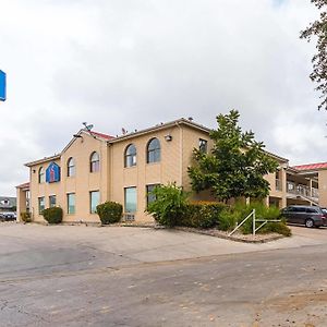 Motel 6-San Antonio, Tx - Fiesta Trails